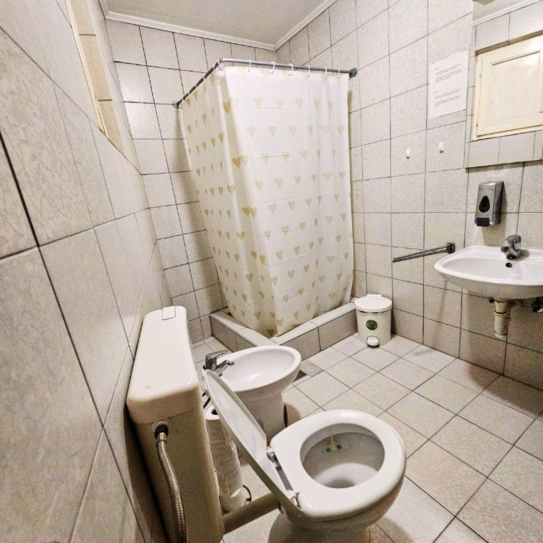 Prenociste Chardak Tuzla Exterior foto